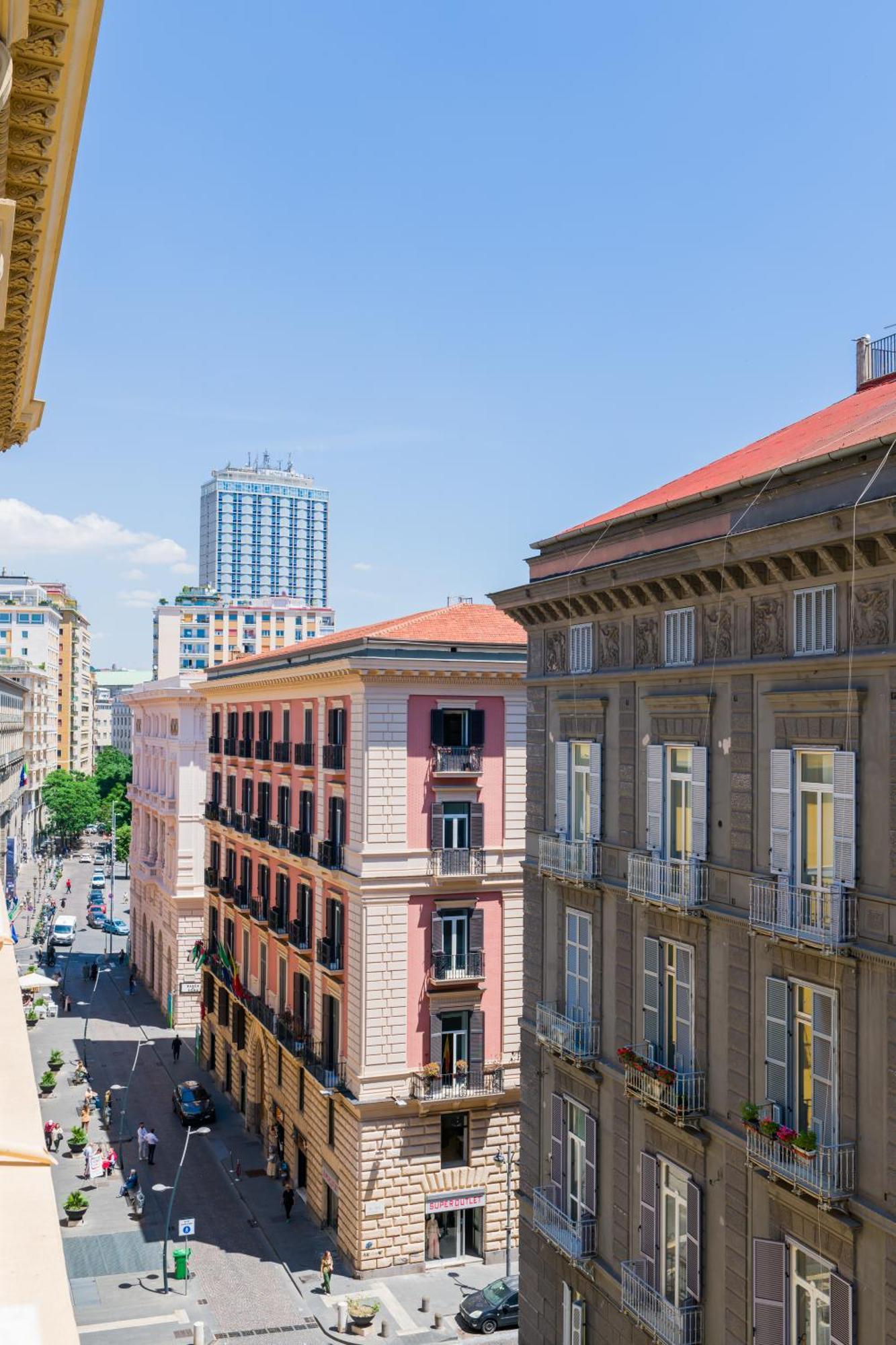 Pretaloger Verdi 18 Neapel Exterior foto